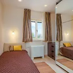 شقة Beautiful In With Wifi Mošćenička Draga
